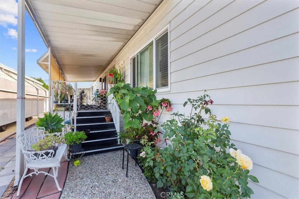 MLS #OC25157064 image #4