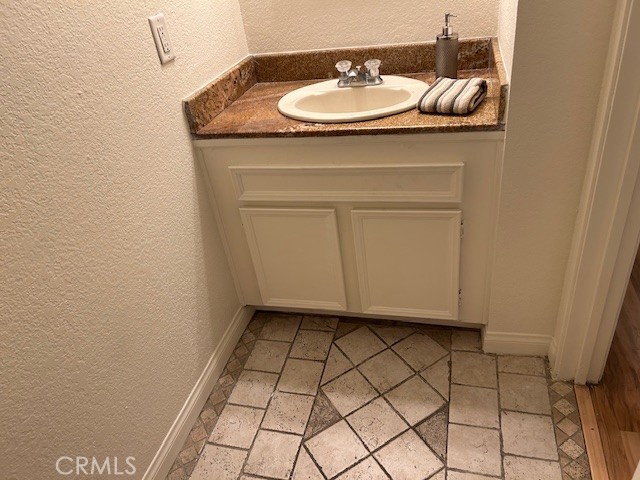 MLS #OC25157165 image #17