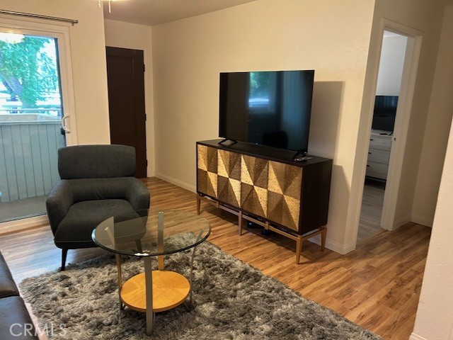 MLS #OC25157165 image #7