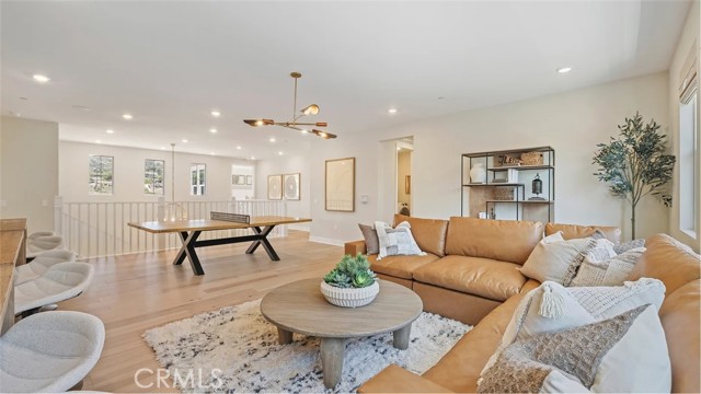 MLS #OC25157594 image #24