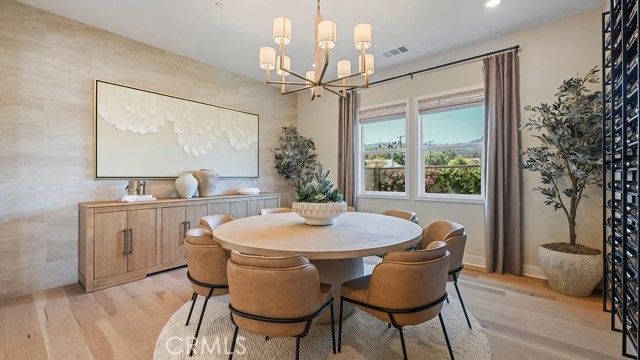 MLS #OC25157594 image #7