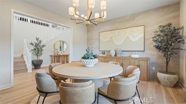 MLS #OC25157594 image #8