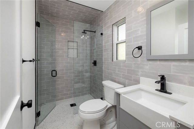 MLS #OC25157821 image #14