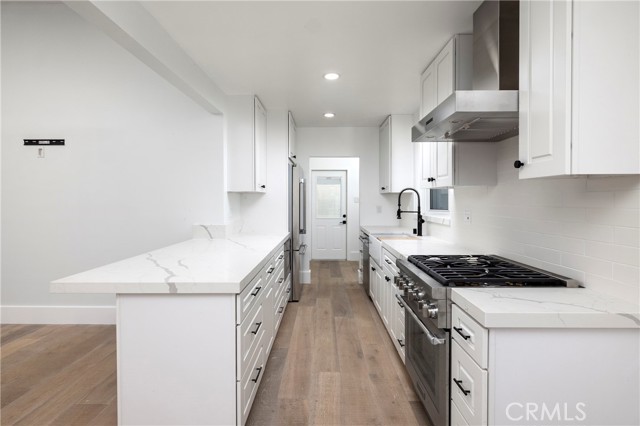 MLS #OC25157821 image #6