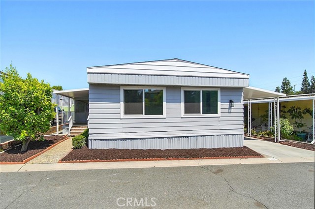 MLS #OC25157910 image #2