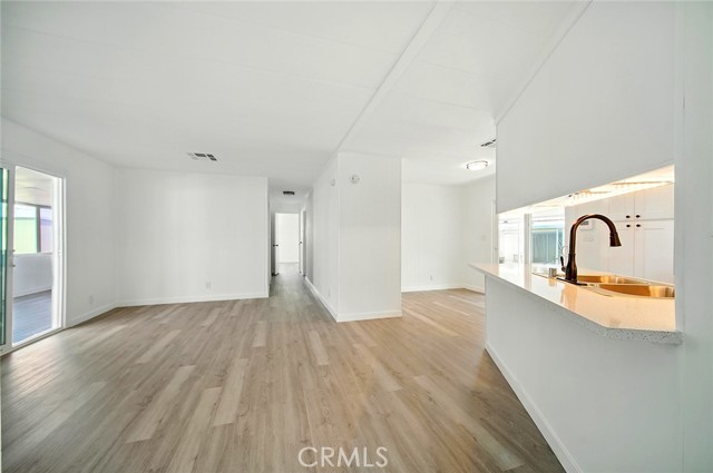 MLS #OC25157910 image #24