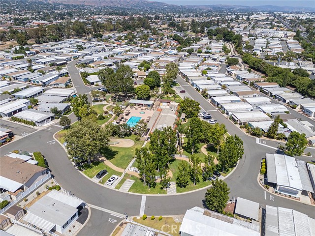 MLS #OC25157910 image #29