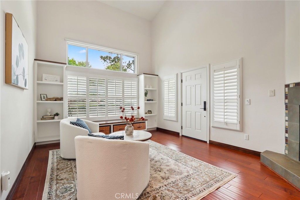 MLS #OC25158032 image #12