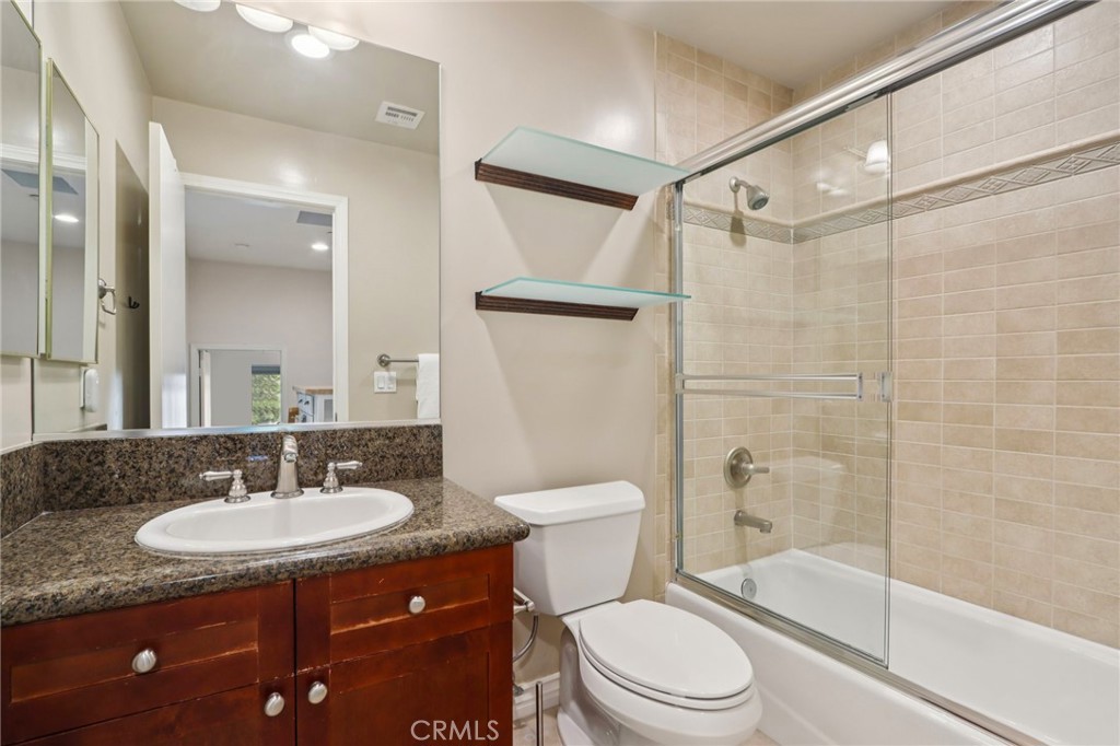 MLS #OC25158032 image #14