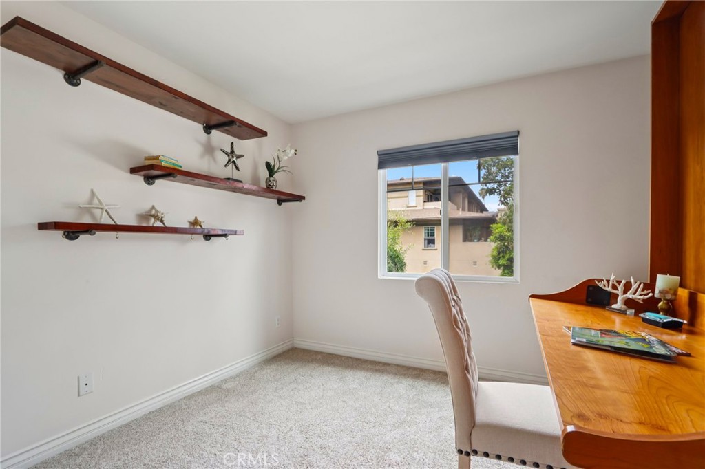 MLS #OC25158032 image #15