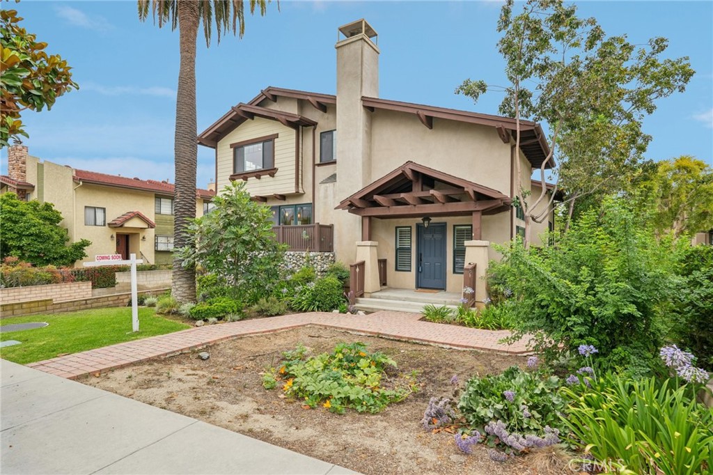 MLS #OC25158032 image #30