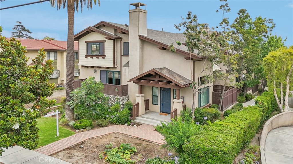 MLS #OC25158032 image #31