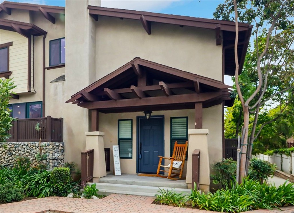 MLS #OC25158032 image #33