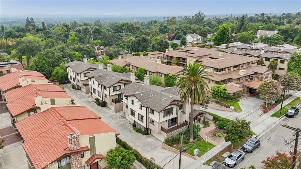 MLS #OC25158032 image #37