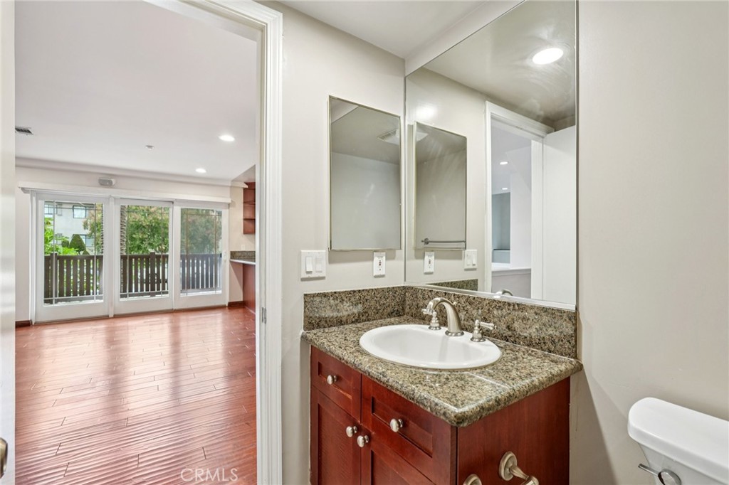 MLS #OC25158032 image #7