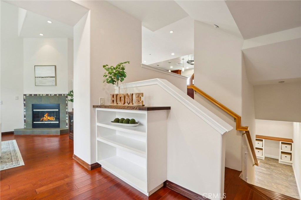 MLS #OC25158032 image #8