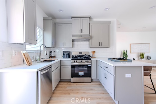 MLS #OC25158558 image #17