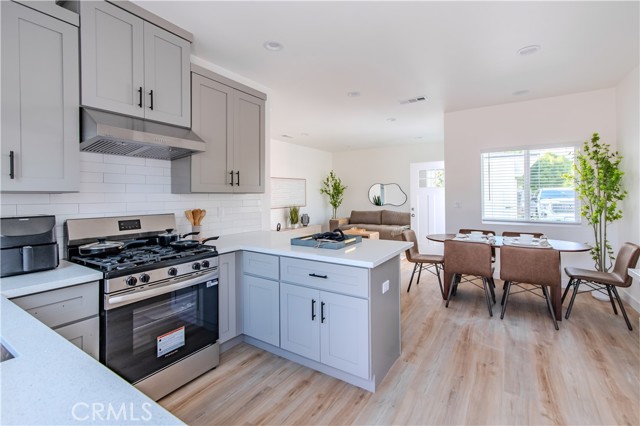 MLS #OC25158558 image #18