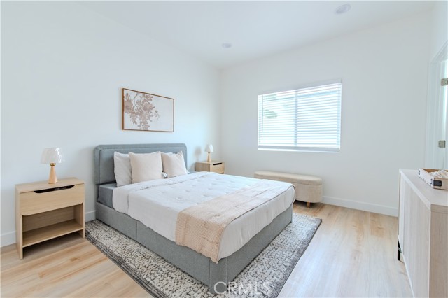 MLS #OC25158558 image #26