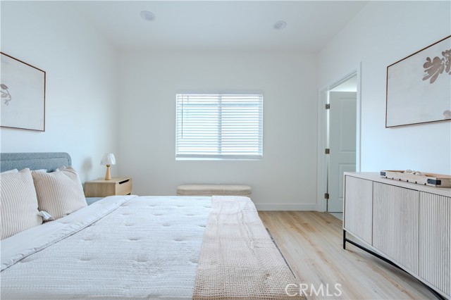 MLS #OC25158558 image #28