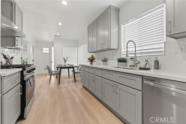 MLS #OC25158558 image #4