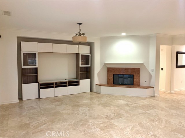 MLS #OC25158639 image #6