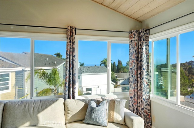 MLS #OC25158756 image #23