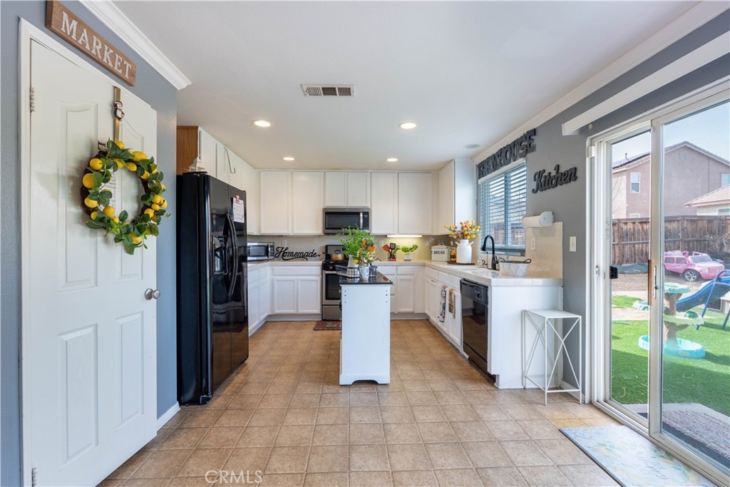 MLS #OC25158837 image #10