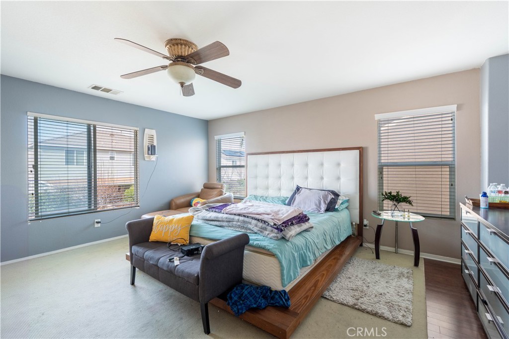 MLS #OC25158837 image #28