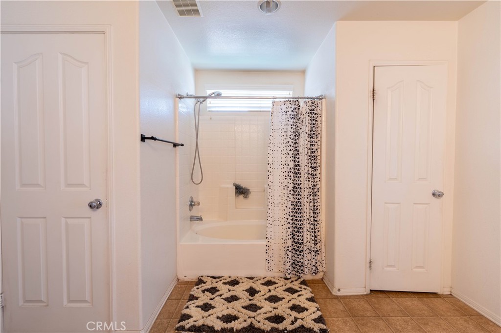 MLS #OC25158837 image #31