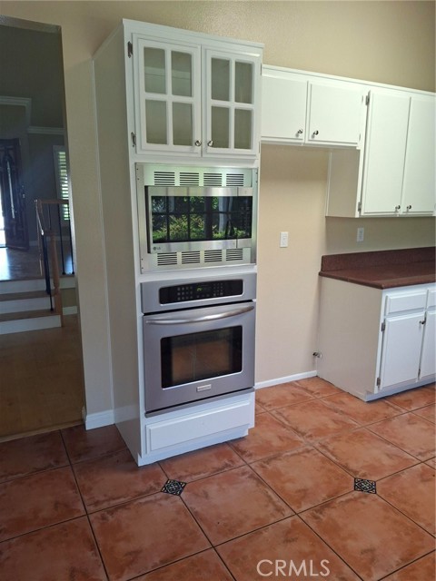 MLS #OC25158999 image #1