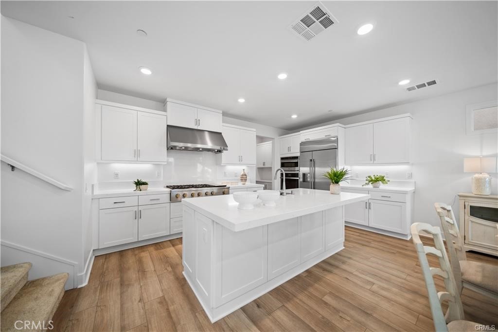 MLS #OC25159029 image #16