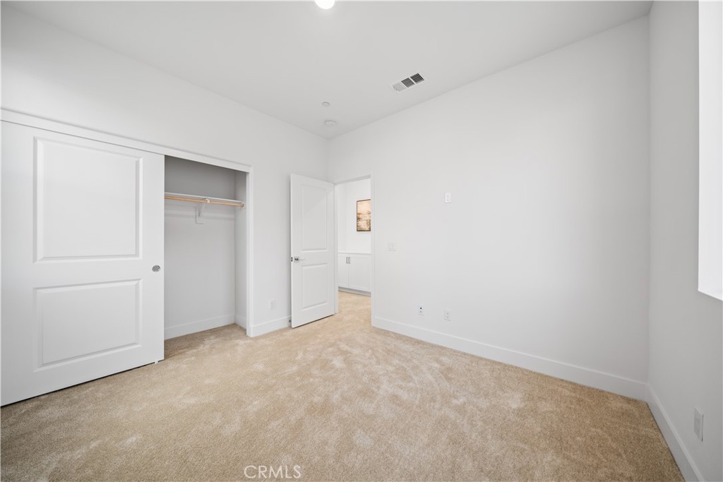 MLS #OC25159029 image #31