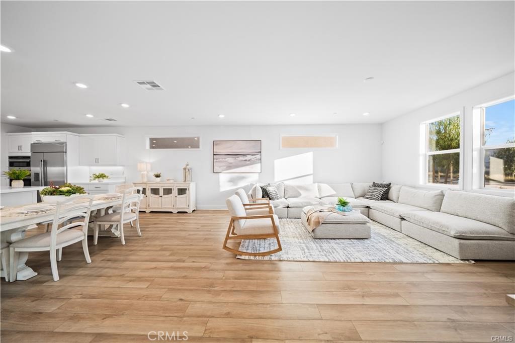 MLS #OC25159029 image #7