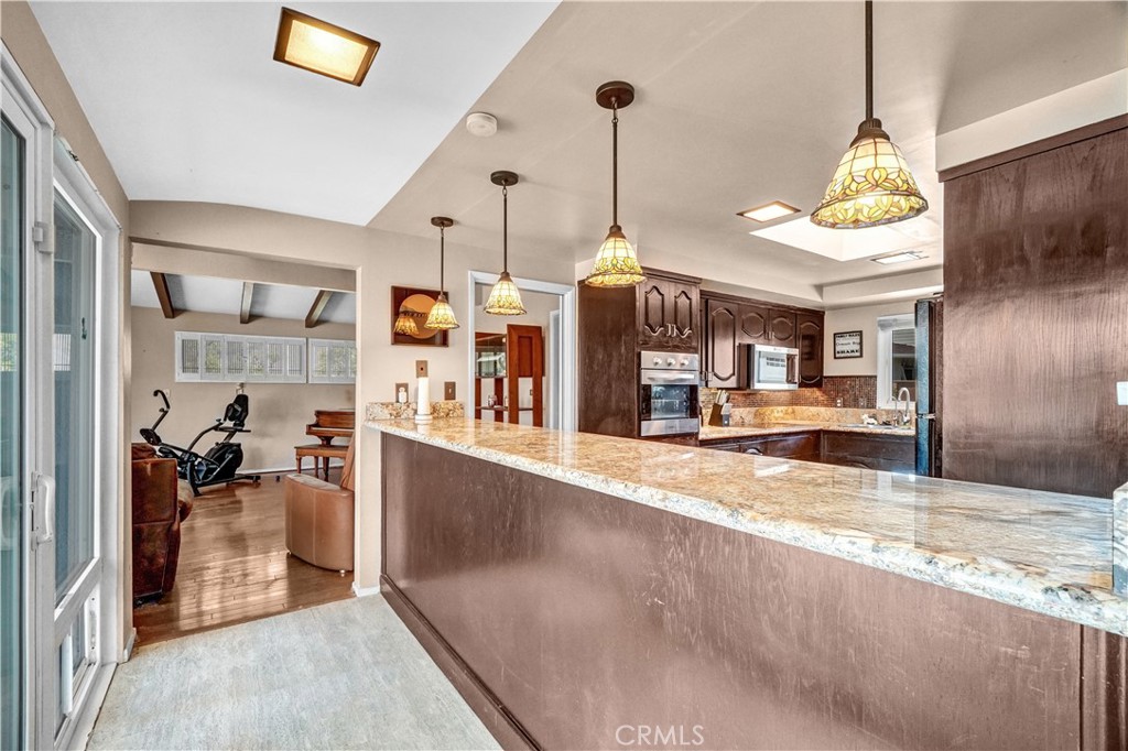 MLS #OC25159040 image #19