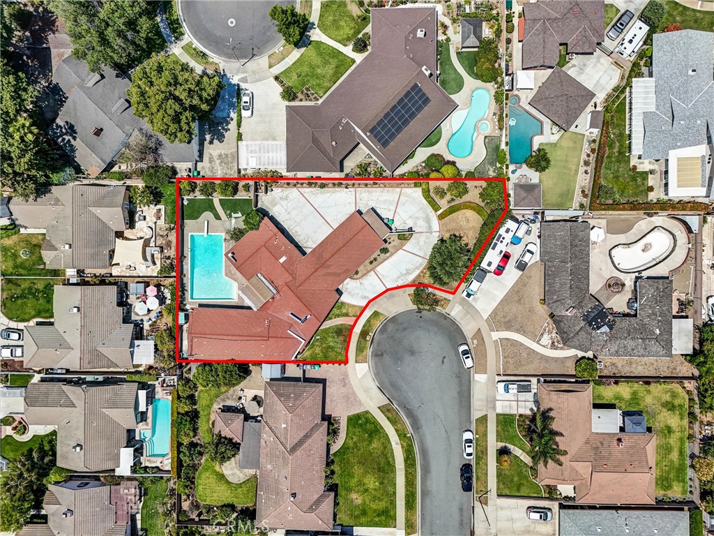 MLS #OC25159040 image #2