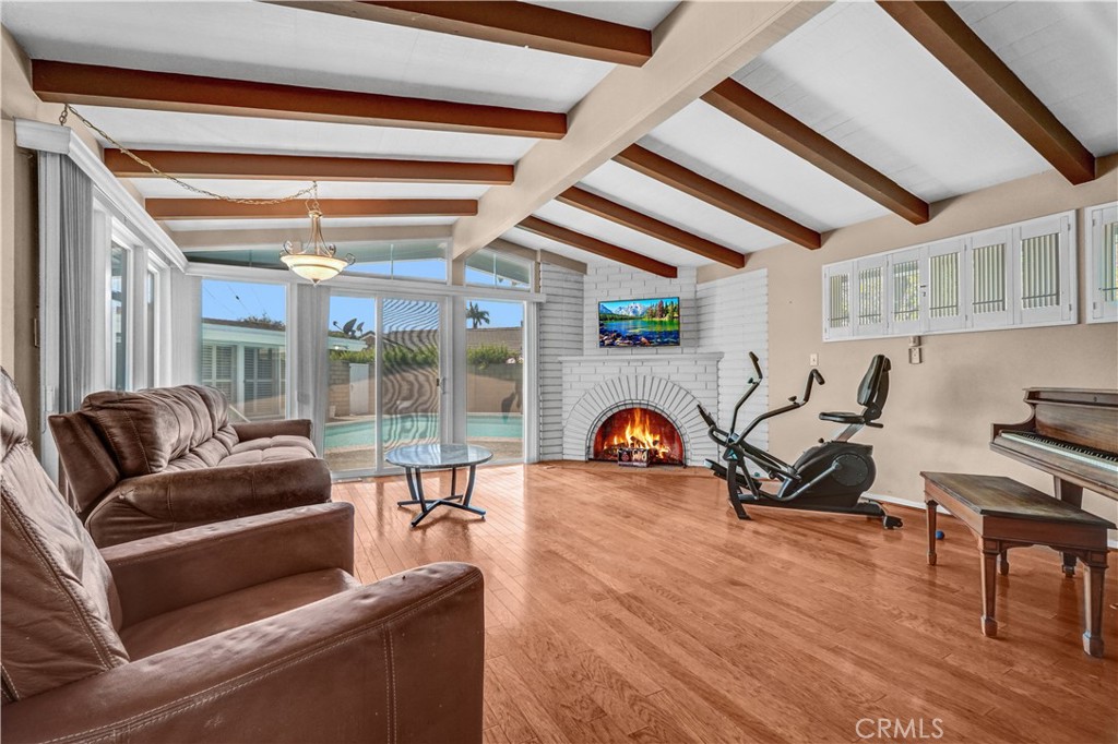 MLS #OC25159040 image #20