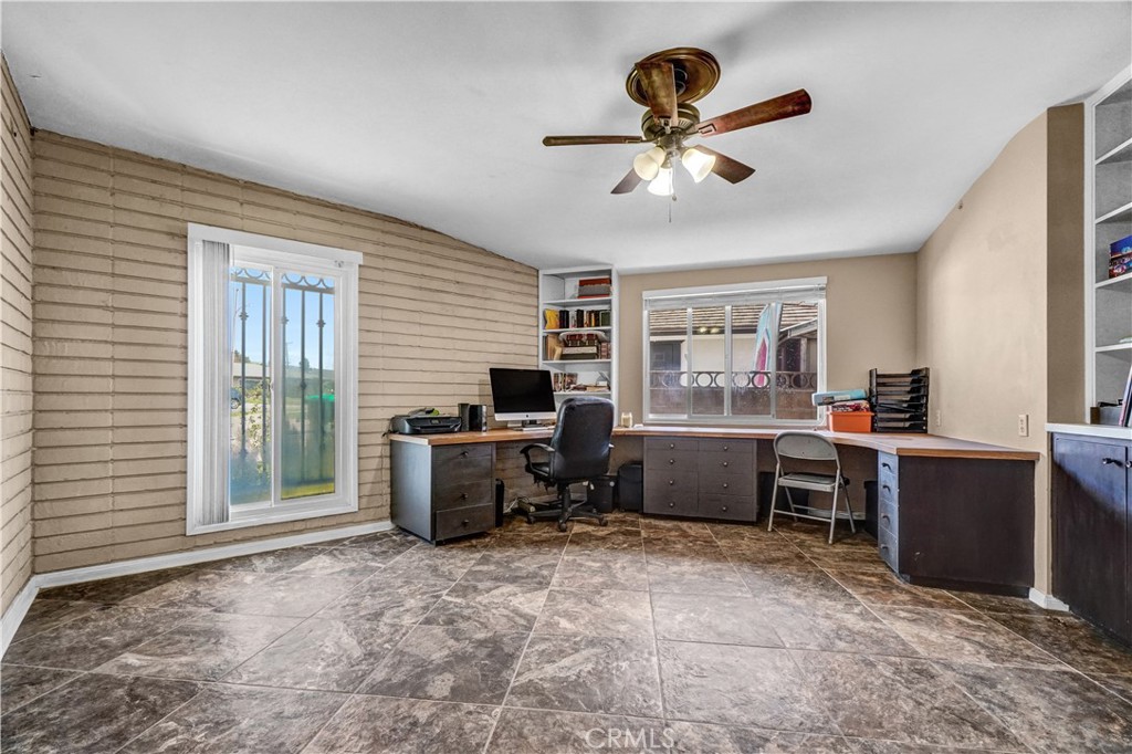 MLS #OC25159040 image #25