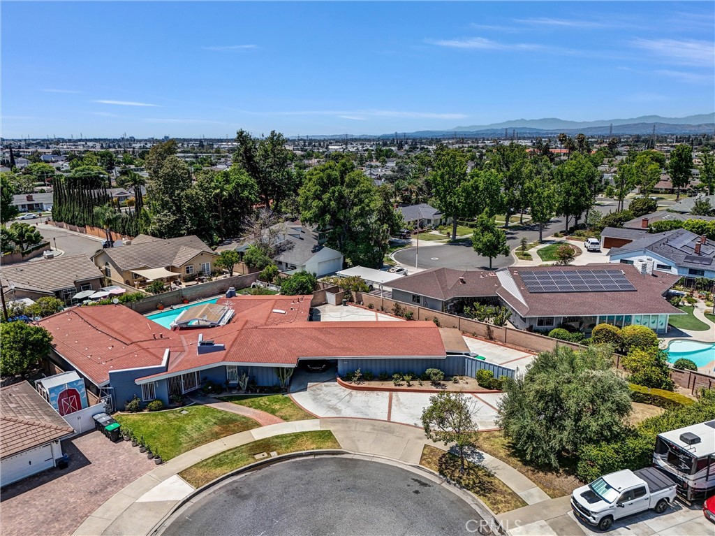 MLS #OC25159040 image #3