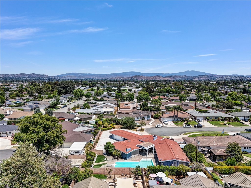 MLS #OC25159040 image #39