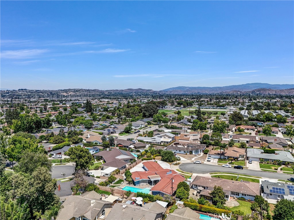 MLS #OC25159040 image #49