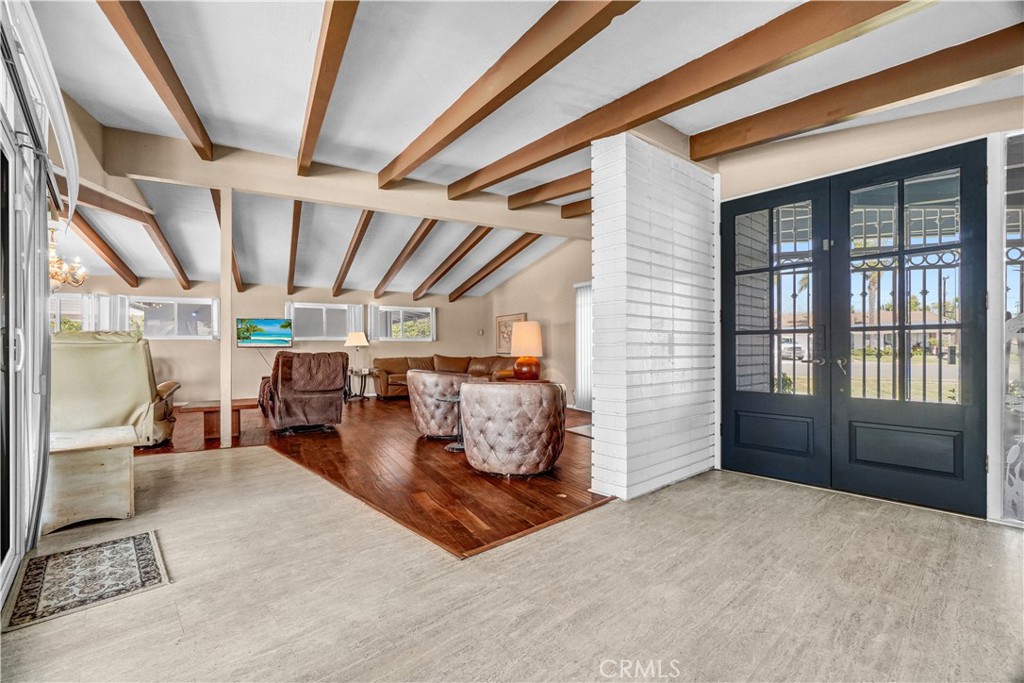 MLS #OC25159040 image #8