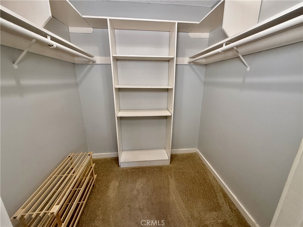 MLS #OC25159199 image #23