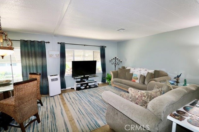 MLS #OC25159777 image #15