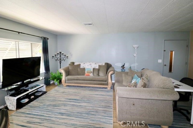 MLS #OC25159777 image #20