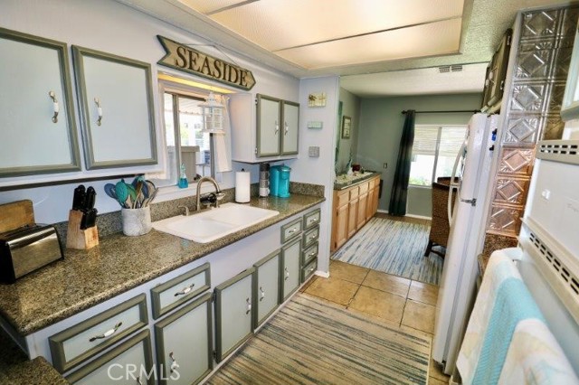 MLS #OC25159777 image #33