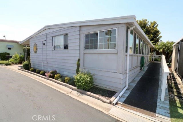 MLS #OC25159777 image #6