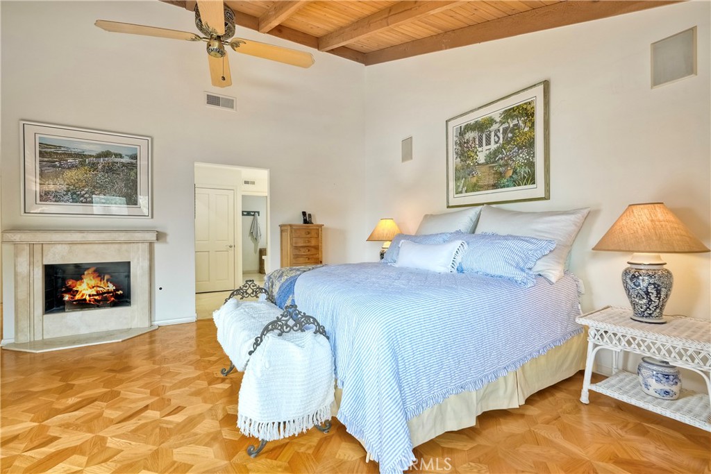 MLS #OC25159929 image #21