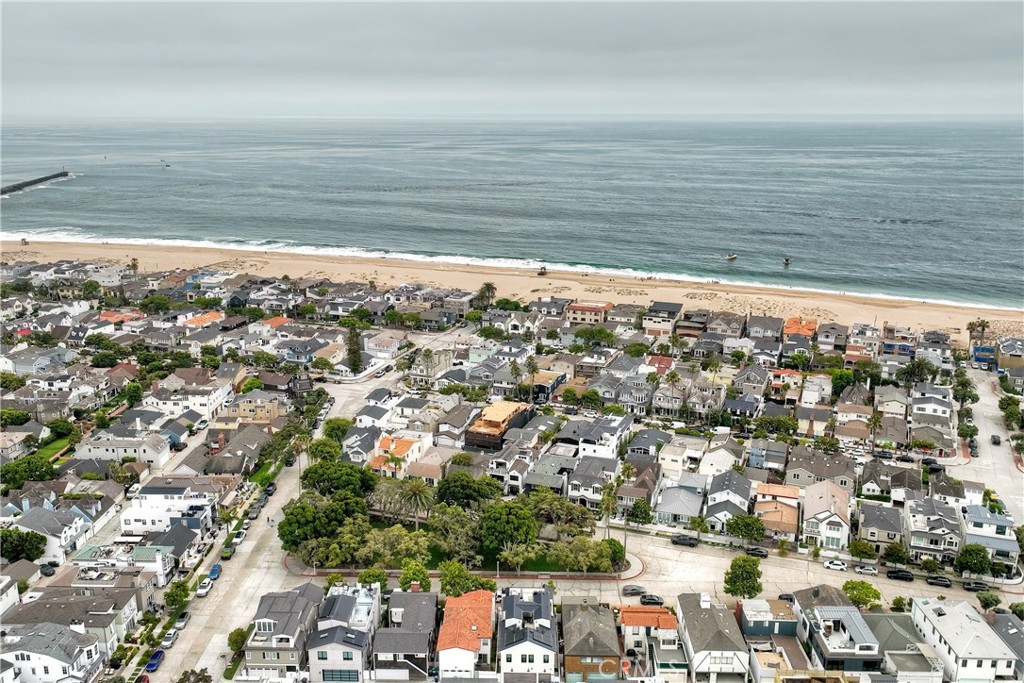 MLS #OC25159929 image #45