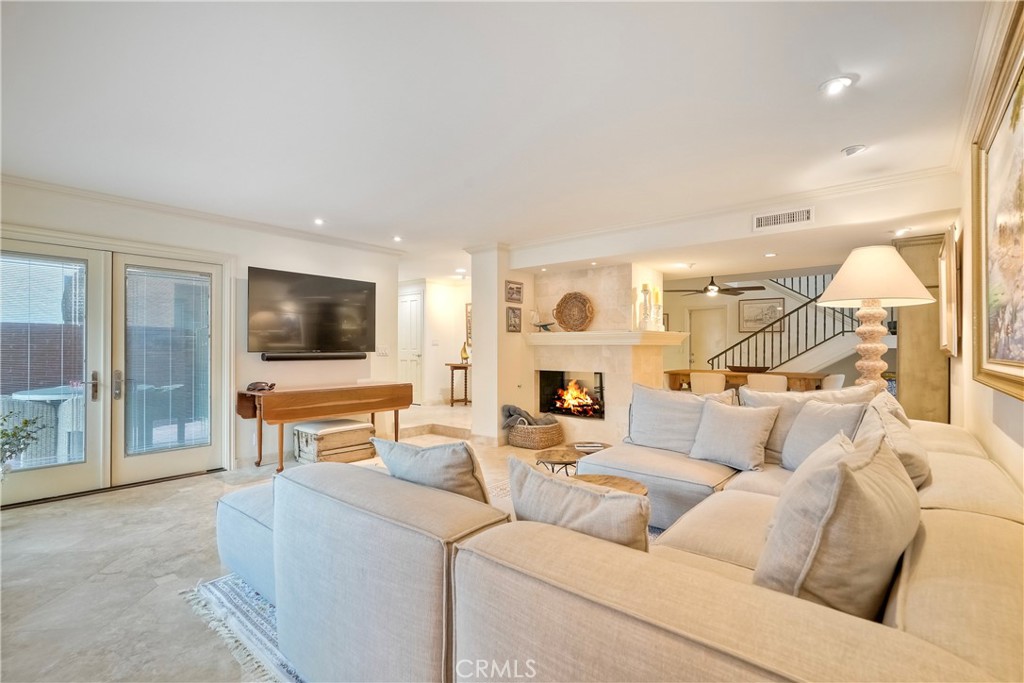 MLS #OC25159929 image #7